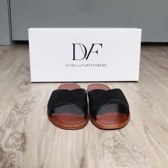 NWB Diane von Furstenberg Caserta Slides - Picture 4 of 9